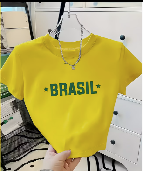 Cropped Brasil Feminino amarela escrita Brasil